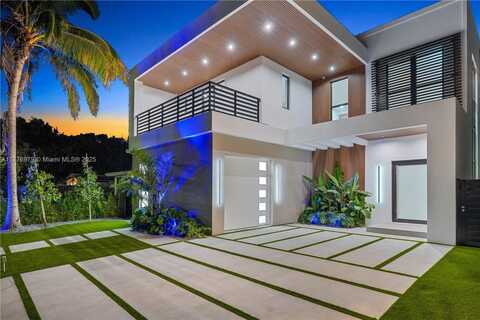 260 NW 47th St, Miami, FL 33127