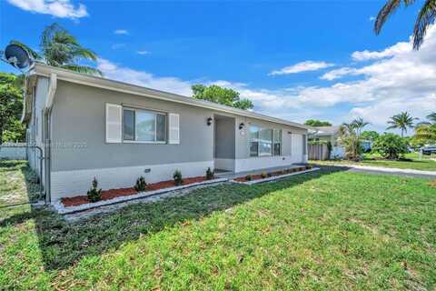 1691 NW 2nd Ave, Pompano Beach, FL 33060