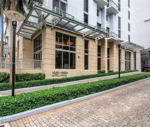 1050 Brickell Ave, Miami, FL 33131