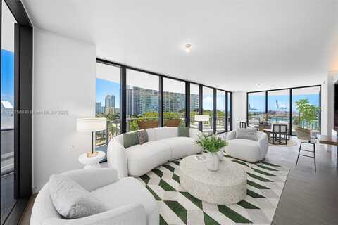 500 Alton Rd, Miami Beach, FL 33139