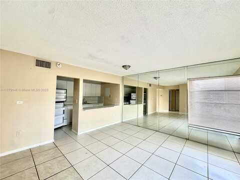 17650 NW 68th Ave, Hialeah, FL 33015