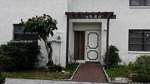 6849 SW 39th Dr, Miramar, FL 33023