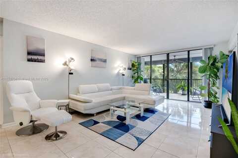 2804 N 46th Ave, Hollywood, FL 33021