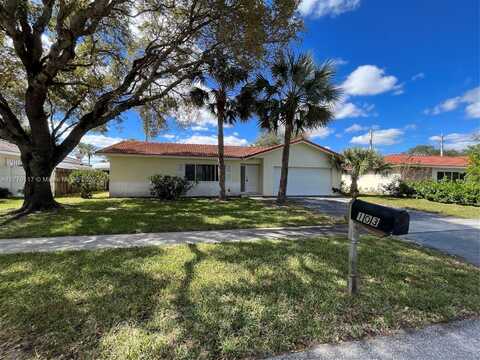 103 Winged Foot Ln, Boca Raton, FL 33431