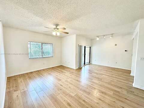 2807 Veronia Dr, Palm Beach Gardens, FL 33410