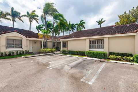 6046 NW 172nd Terr Cir, Hialeah, FL 33015