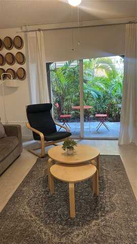 19877 E Country Club Dr, Aventura, FL 33180