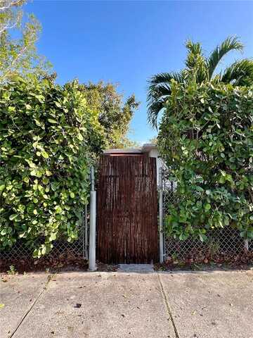 150 NE 59th St, Miami, FL 33137