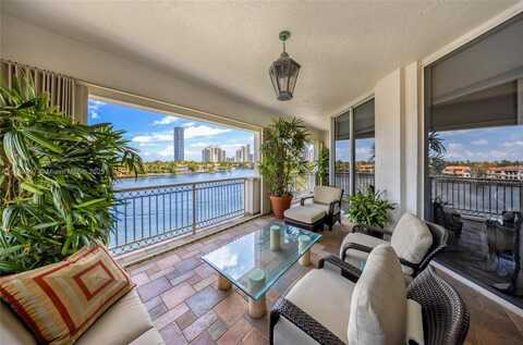 19925 NE 39th Pl, Aventura, FL 33180