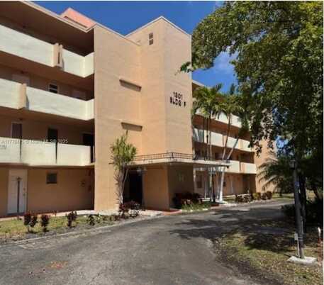 1301 NE 191st St, Miami, FL 33179