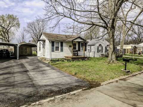 2011 S Biltmore Avenue, Muncie, IN 47302