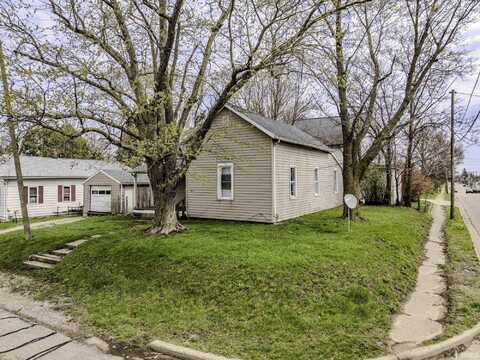 1814 S Elliott Street, Muncie, IN 47302