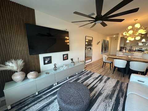 619 STONEY POINT CIRCLE, DAVENPORT, FL 33896