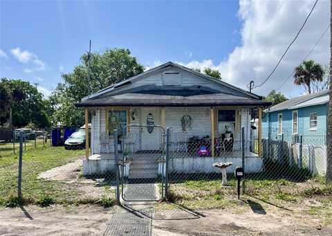 528 RONNOC LANE, NEW SMYRNA BEACH, FL 32168