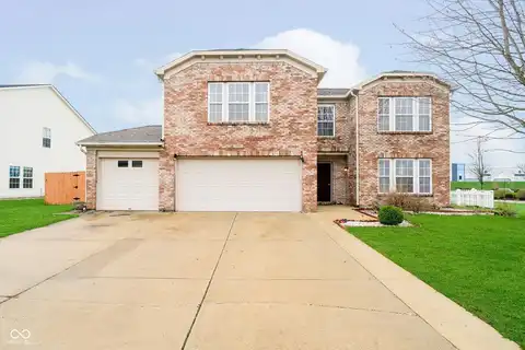 2885 Holiday Way, Greenwood, IN 46143