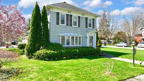 10877 Mechanic, Emmett, MI 48022