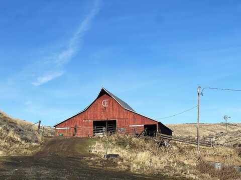 21064 Edwards Road, Condon, OR 97823