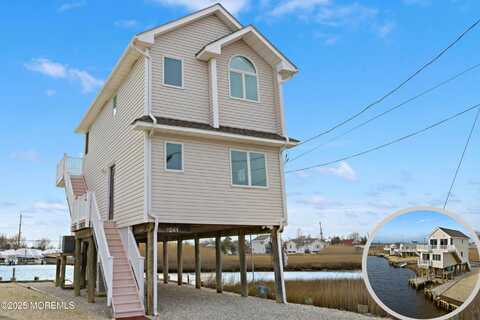1241 W Mallard Drive, Manahawkin, NJ 08050