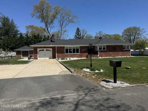 426 Washington Avenue, Pine Beach, NJ 08741