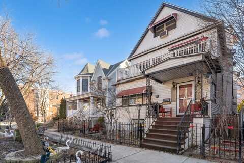 1907 W CUYLER Avenue, Chicago, IL 60613