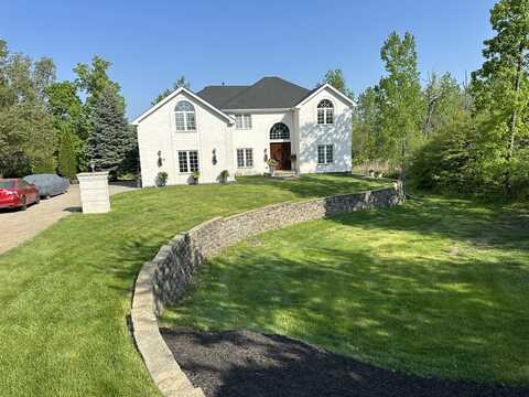 319 Royal Oak Drive, Steger, IL 60475