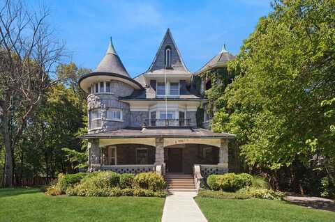 1232 Ridge Avenue, Evanston, IL 60202