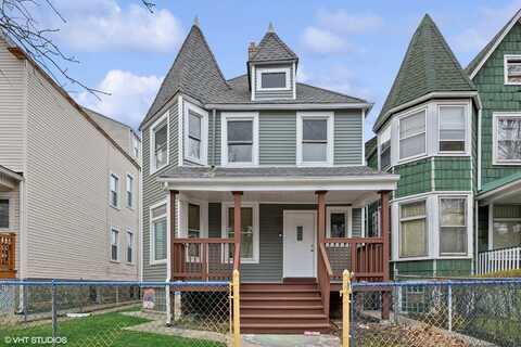 2622 N Central Park Avenue, Chicago, IL 60647