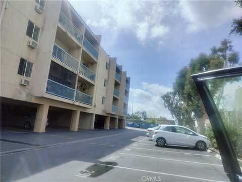 18307 Burbank Boulevard, Tarzana, CA 91356