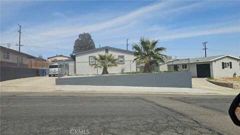 929 E Elizabeth Street, Barstow, CA 92311