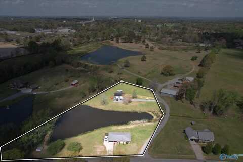 447 East Henderson Road, Boaz, AL 35957
