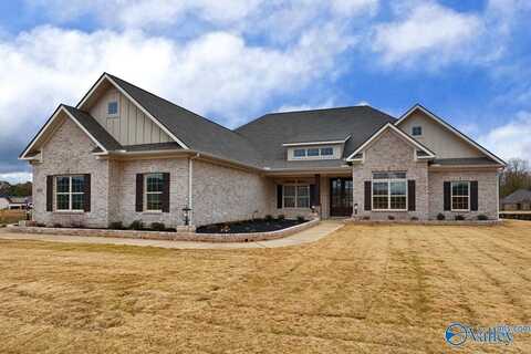 135 Lanwood Drive, Huntsville, AL 35811