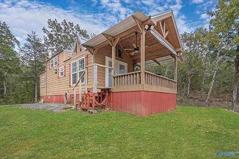 206 Red Bud Lane, Decatur, AL 35603