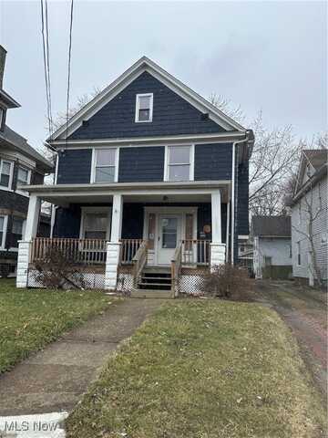 911 Fulton Road NW, Canton, OH 44703