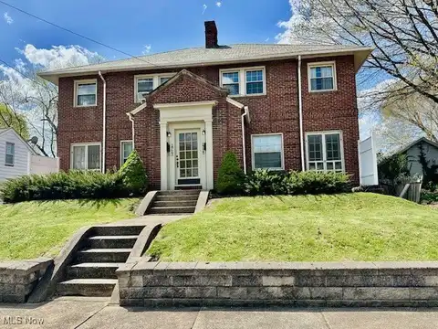 1725 Yale Avenue NW, Canton, OH 44703