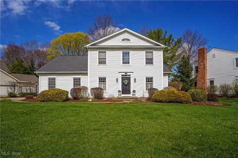 6006 Heather Lane, Hudson, OH 44236