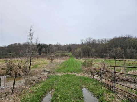 3834 Tabor Ridge Road NE, Mineral City, OH 44656