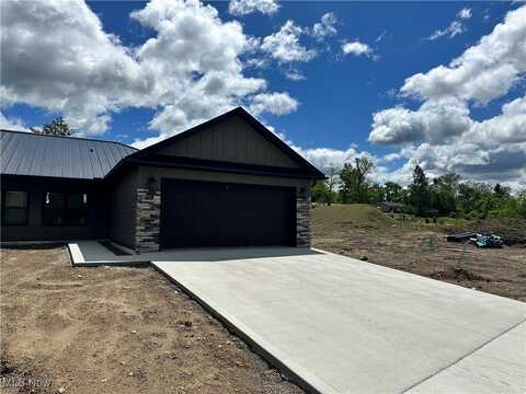 997 Beech Avenue, Millersburg, OH 44654