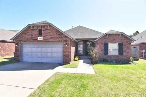 4705 S 178th East Avenue, Tulsa, OK 74134