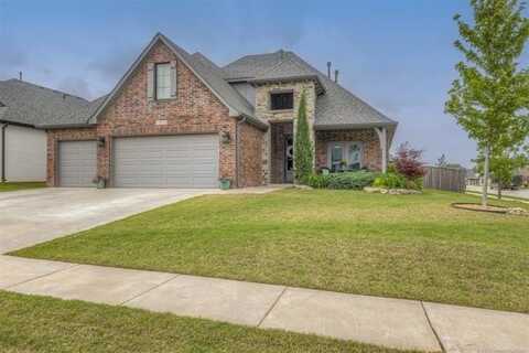 12576 S 7th Place, Jenks, OK 74037