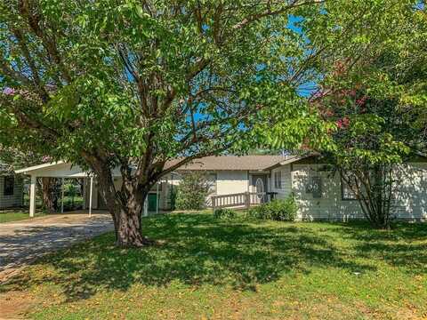 935 W Park Street, Stephenville, TX 76401