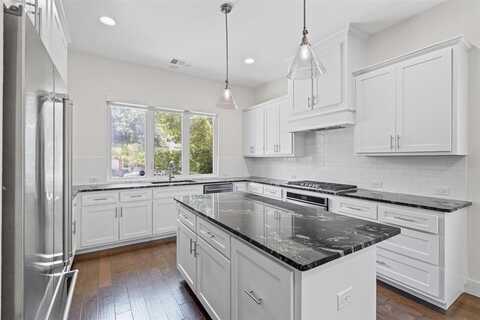 406 Wimberly Street, Fort Worth, TX 76107