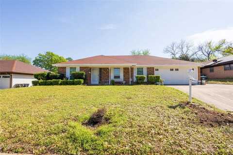 7324 Vanessa Drive, Fort Worth, TX 76112