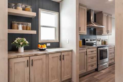 1800 Oak Grove Rd E, Burleson, TX 76028
