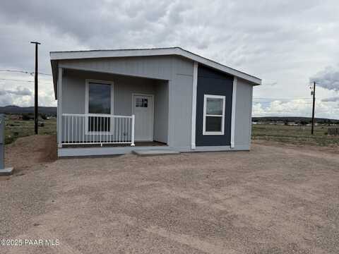 420 Paris Trail, Paulden, AZ 86334