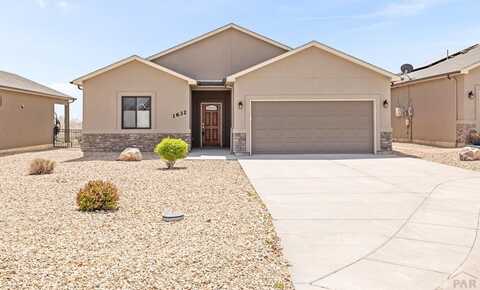 1632 Positano Ct, Pueblo, CO 81008