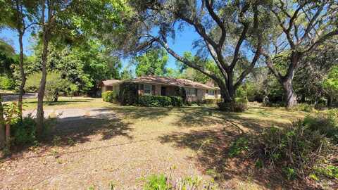 400 E Oakfield Rd, Pensacola, FL 32503