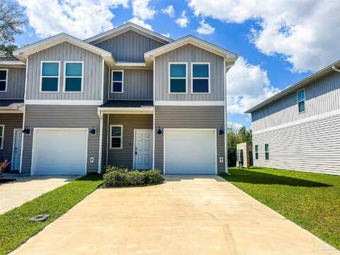 6331 Grove Park Dr, Pensacola, FL 32504