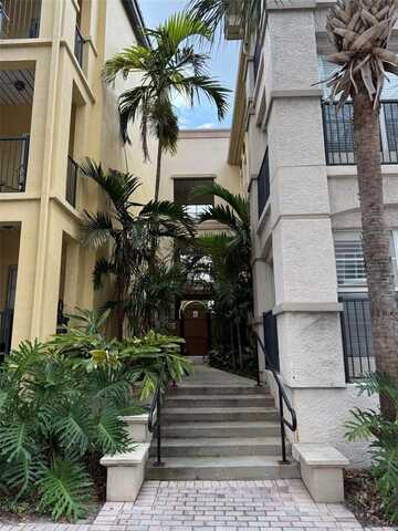 402 S ARMENIA AVENUE, TAMPA, FL 33609
