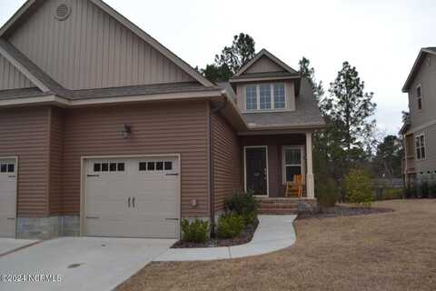 112 Cypress Circle, Southern Pines, NC 28387