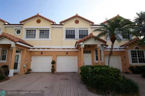 1962 NE 7th St, Deerfield Beach, FL 33441